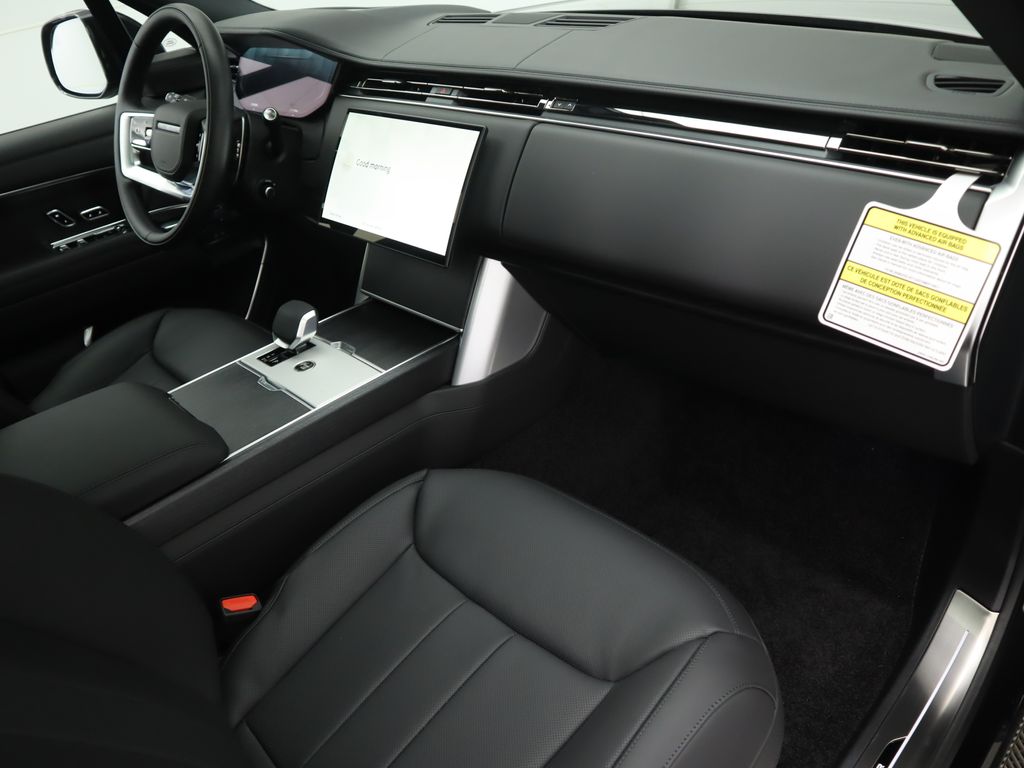 Thumbnail: 2026 Land Rover Range Rover - 18