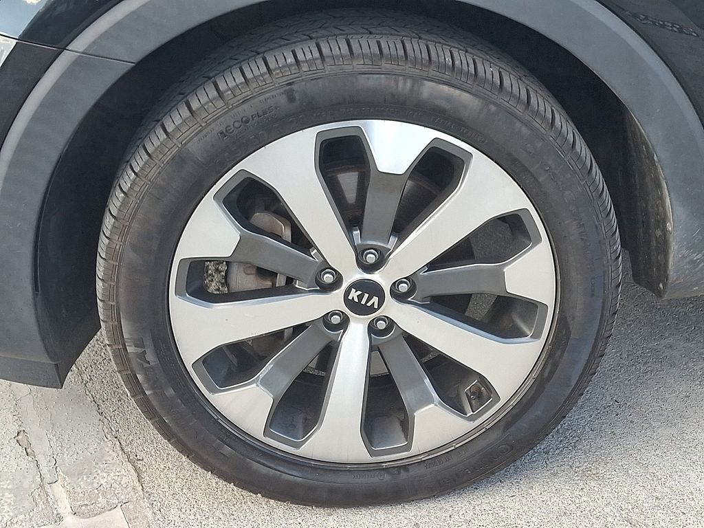 Thumbnail: 2020 Kia Telluride - 11