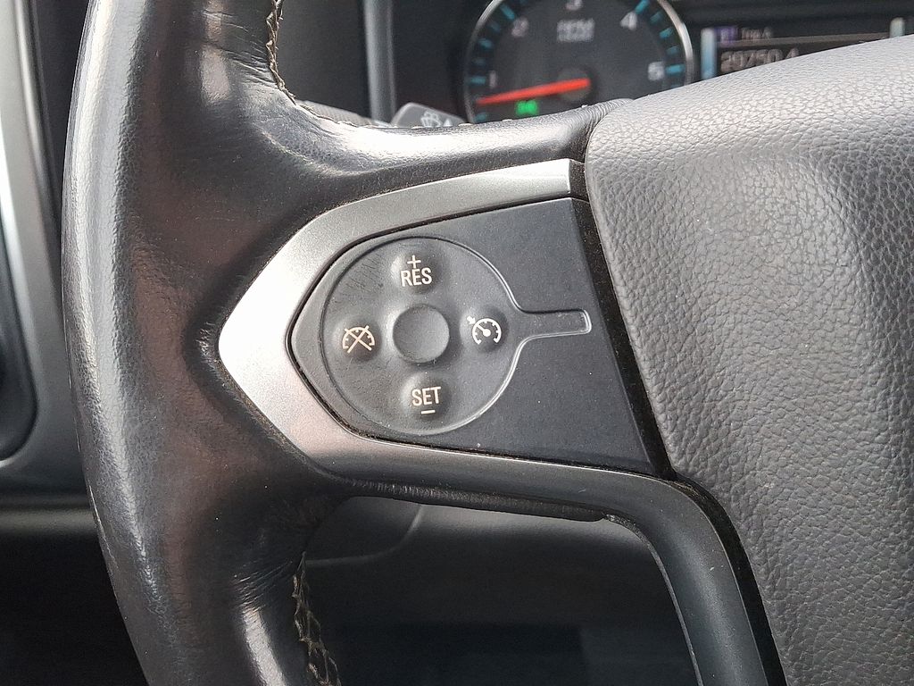 Thumbnail: 2017 Chevrolet Silverado 1500 - 20