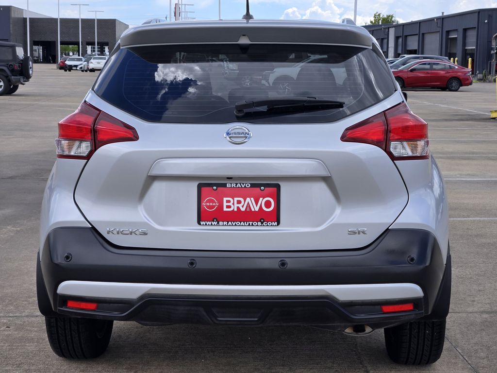 2020 Nissan Kicks SR Silver at Central Houston Nissan