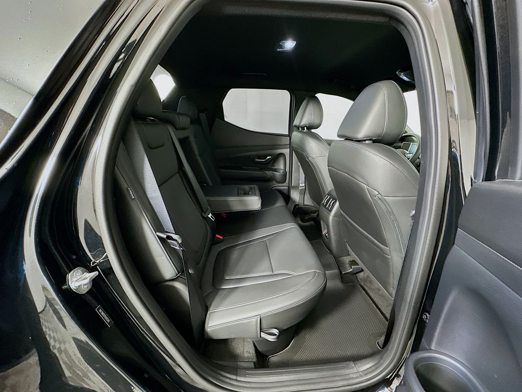 Thumbnail: 2025 Hyundai Santa Cruz - 27