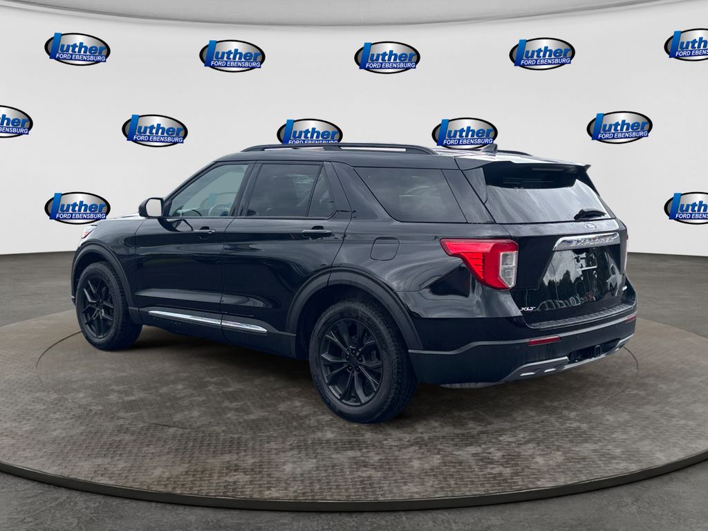 2023 Ford Explorer XLT Black at Spitzer Acura