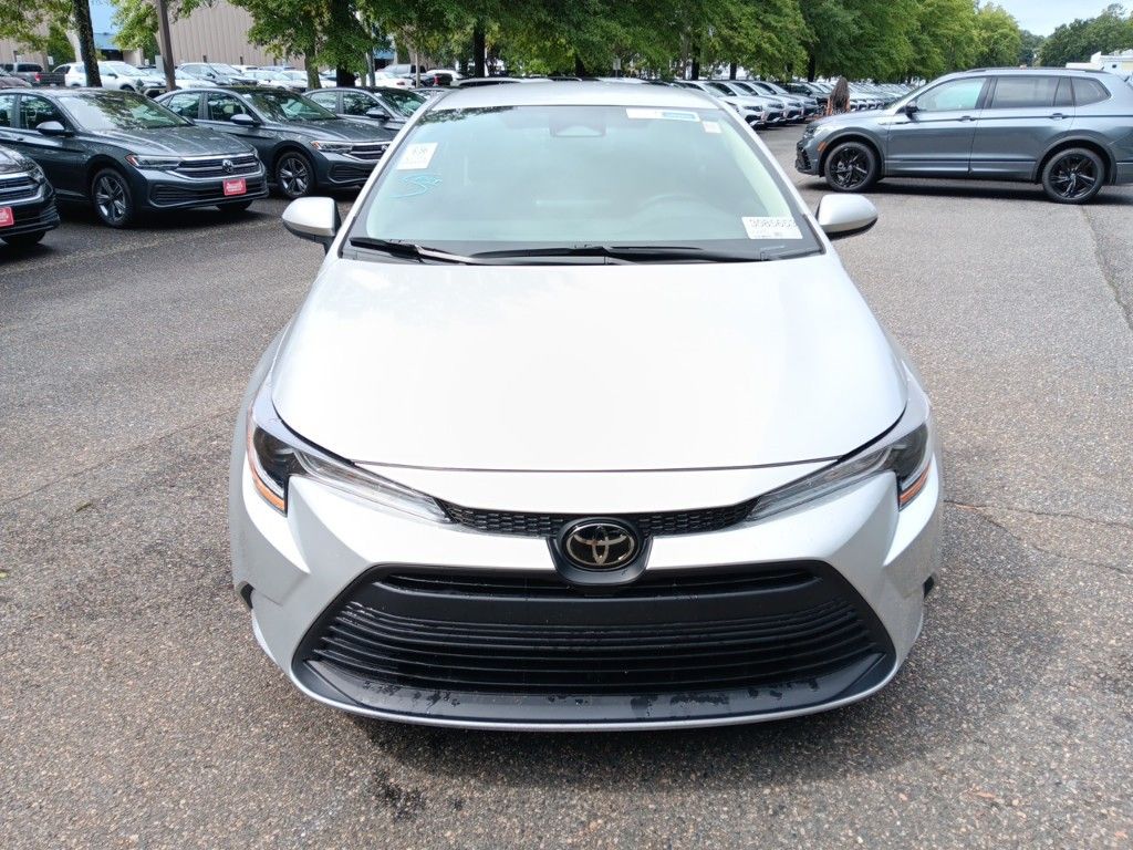 2024 Toyota Corolla LE 16