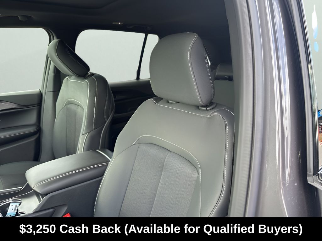 New Car 2025 Jeep Grand Cherokee  For Sale Under $40,000 In Austin, Texas