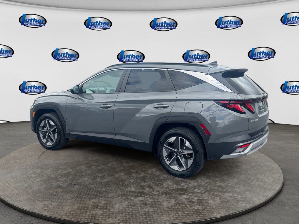 2025 Hyundai Tucson SEL Gray at Auto Express Mitsubishi
