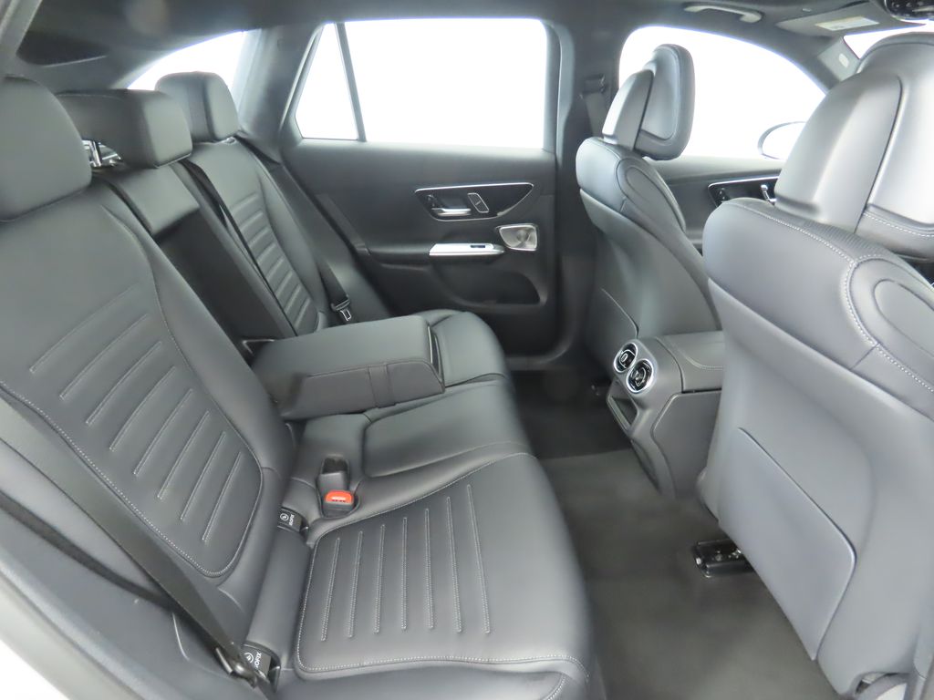 Thumbnail: 2026 Mercedes-Benz GLC - 23