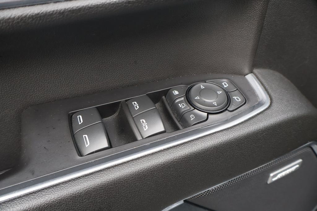 Thumbnail: 2024 Chevrolet Silverado 2500 - 15