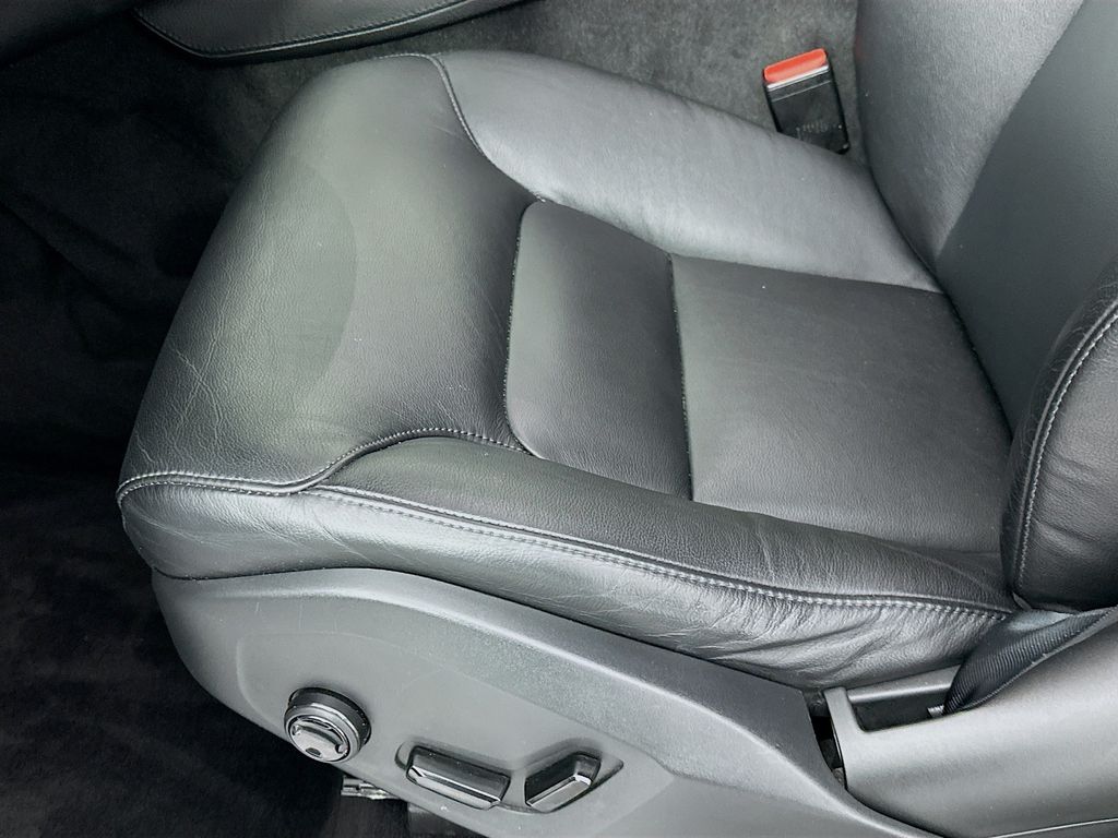 Thumbnail: 2018 Volvo XC90 - 20