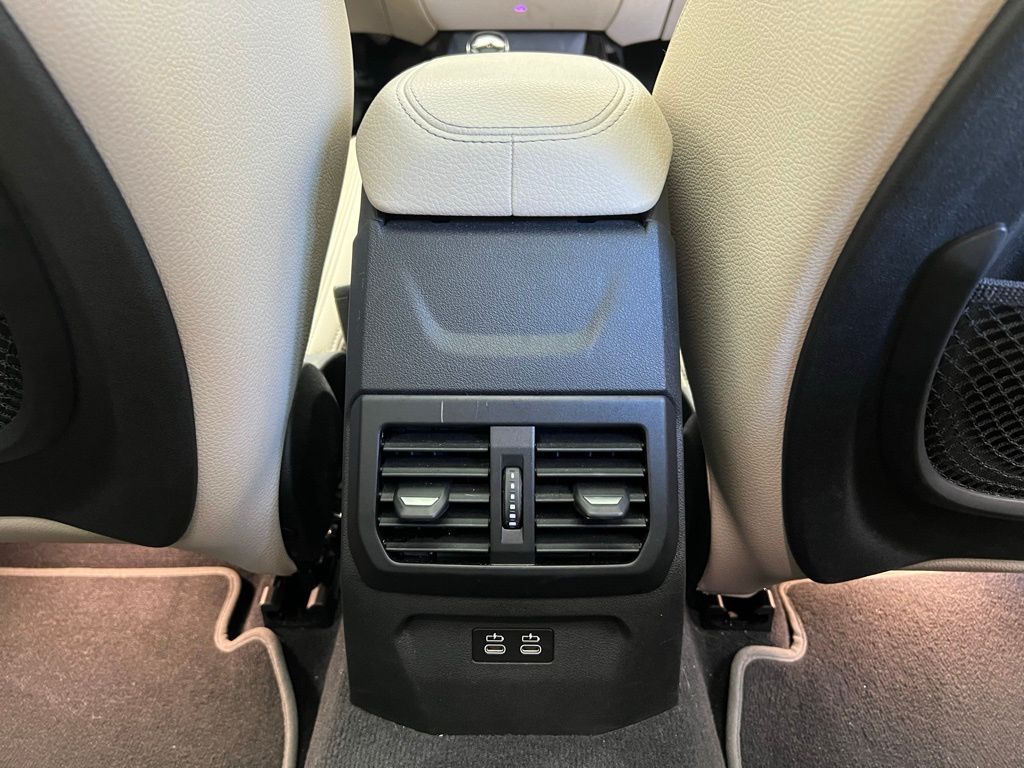 Thumbnail: 2021 BMW 2 Series - 9