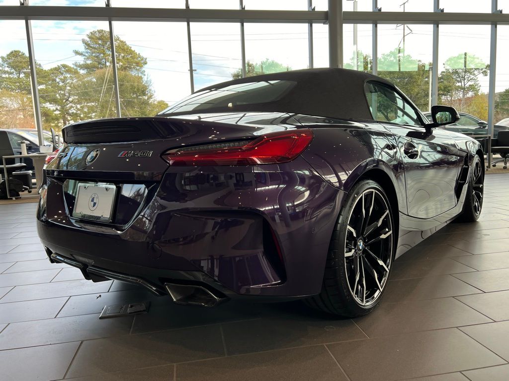 Thumbnail: 2026 BMW Z4 - 10