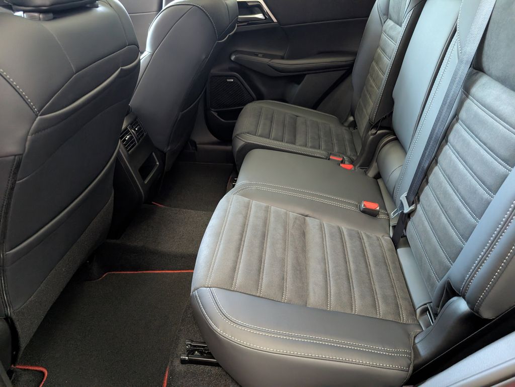 New 2026 Mitsubishi Outlander SUV