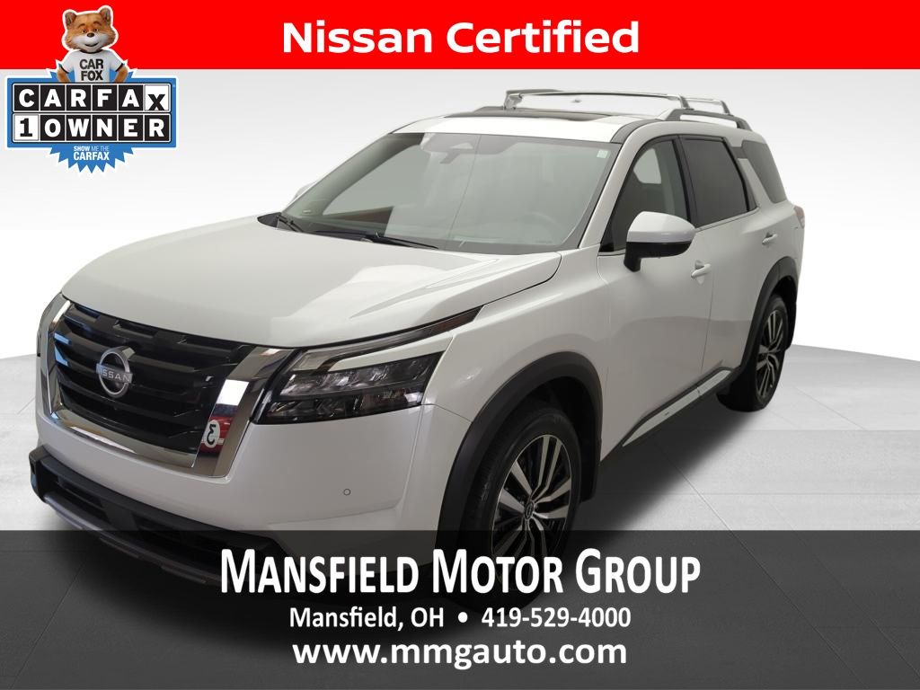 Everest White Pearl Tricoat 2025 Nissan Pathfinder SUV / Crossover All-Wheel Drive 9-Speed Automatic