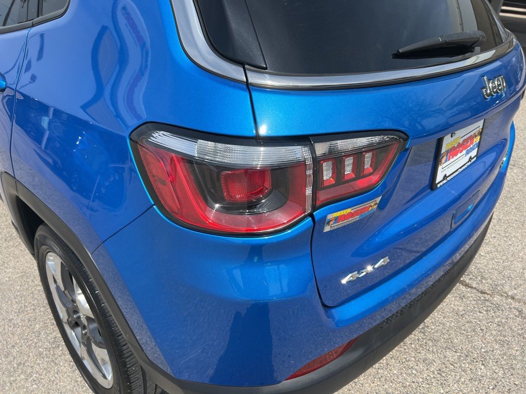 2018 Jeep Compass Limited photo