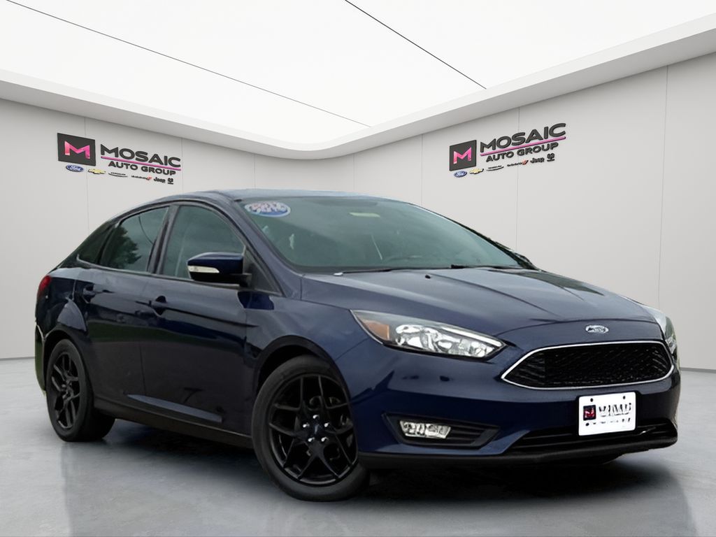Used 2016 Ford Focus SE Cars