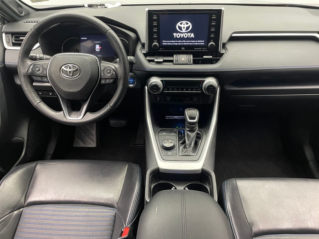 2020 Toyota RAV4 XSE 20