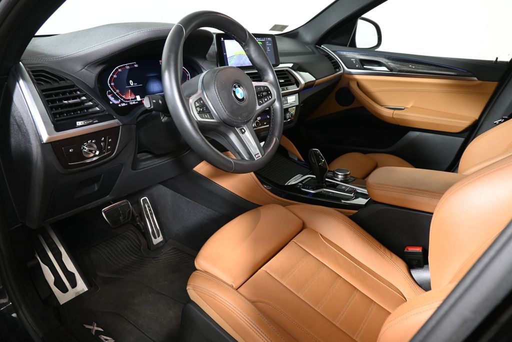 Thumbnail: 2021 BMW X4 - 4