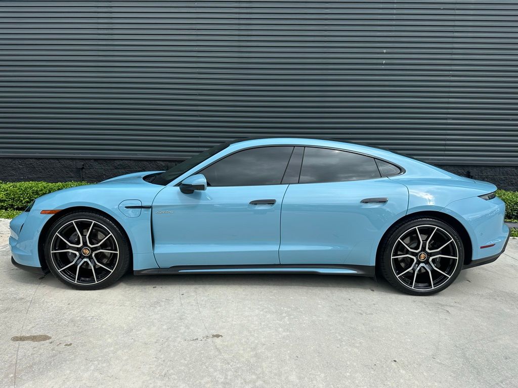 Thumbnail: 2023 Porsche Taycan - 2