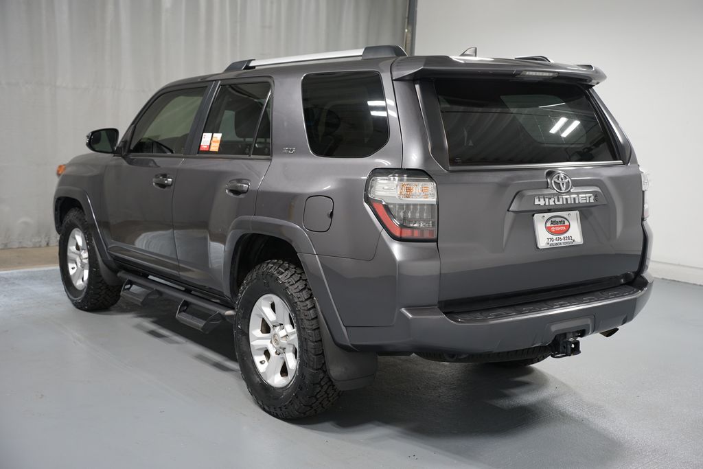 Thumbnail: 2020 Toyota 4Runner - 6