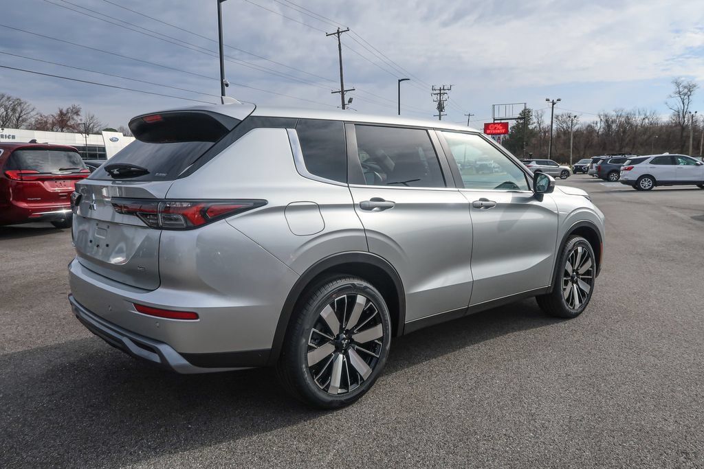 2026 Mitsubishi Outlander SE 2.5 S-AWC