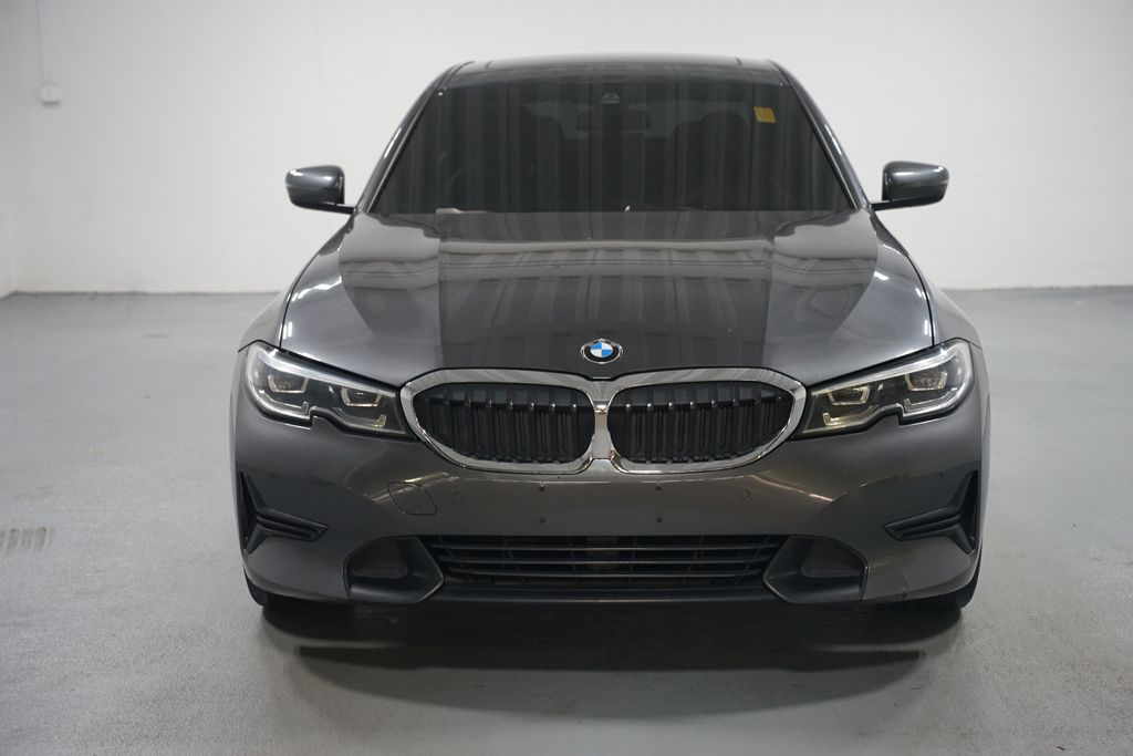 Thumbnail: 2020 BMW 3 Series - 2