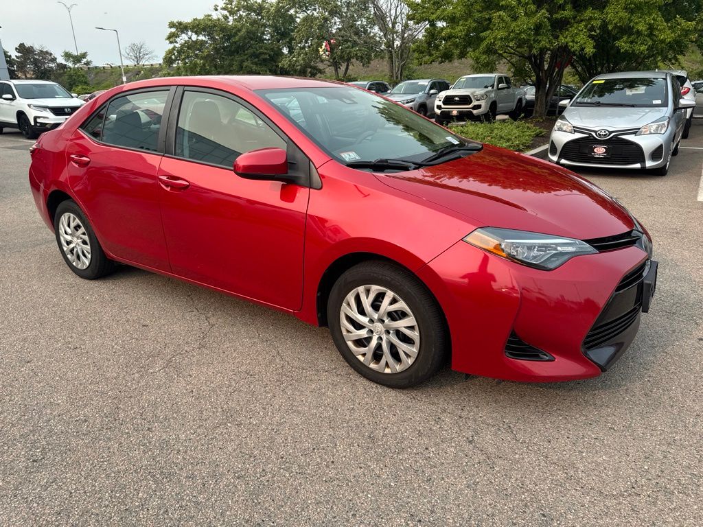 Used 2018 Red Toyota LE image 9