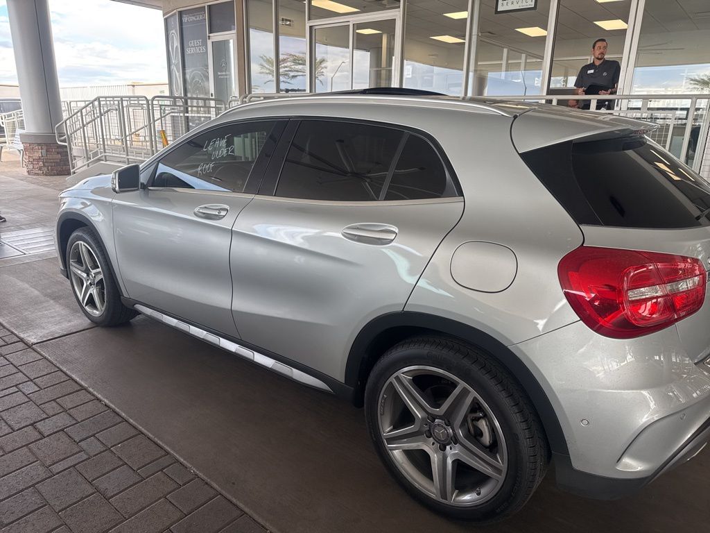 Thumbnail: 2015 Mercedes-Benz GLA - 4