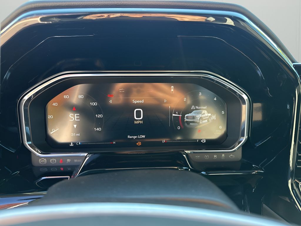 New 2026 White GMC SLT image 33