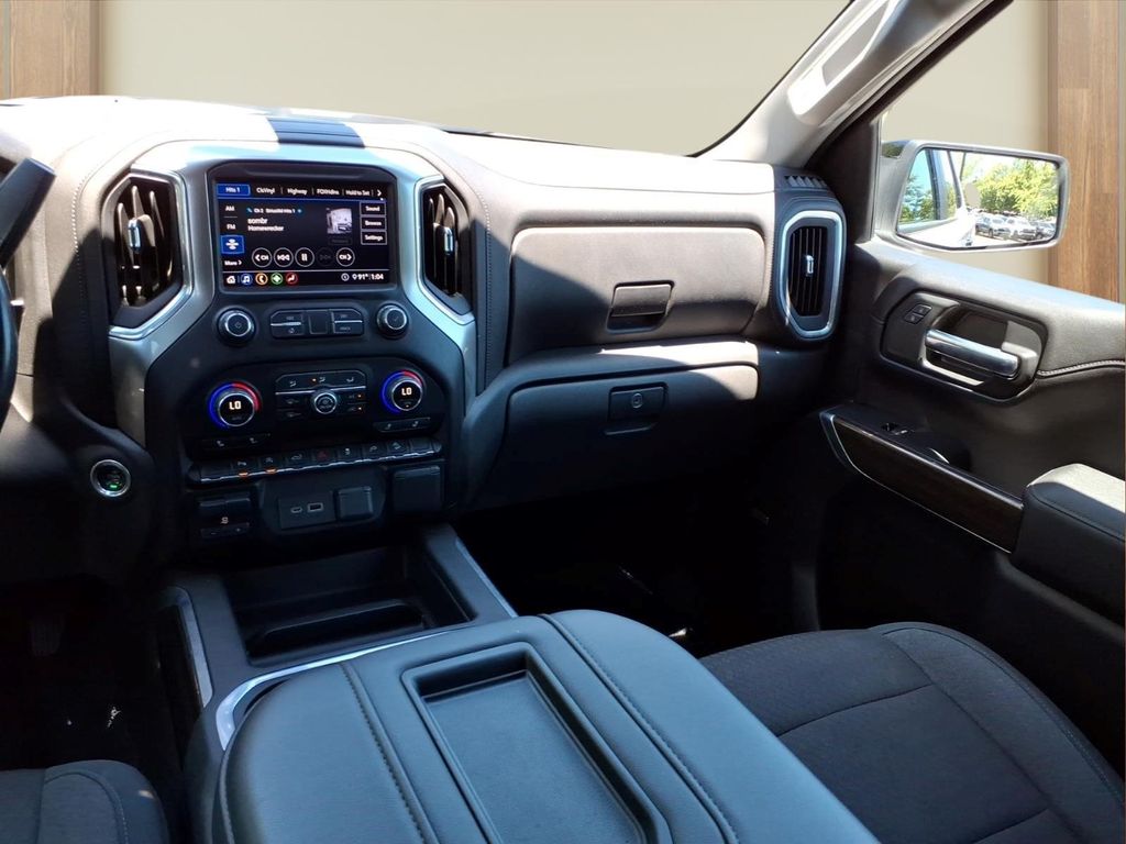 ChevroletSilverado 150024