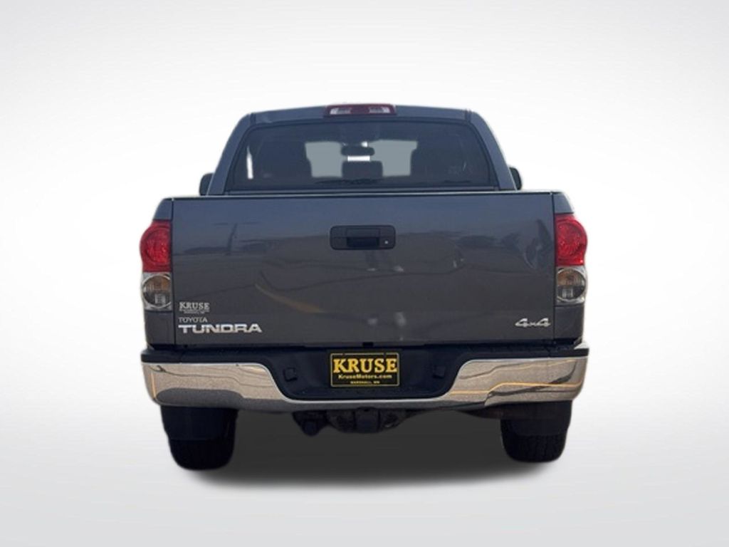 2008 Toyota Tundra Base 5.7L V8