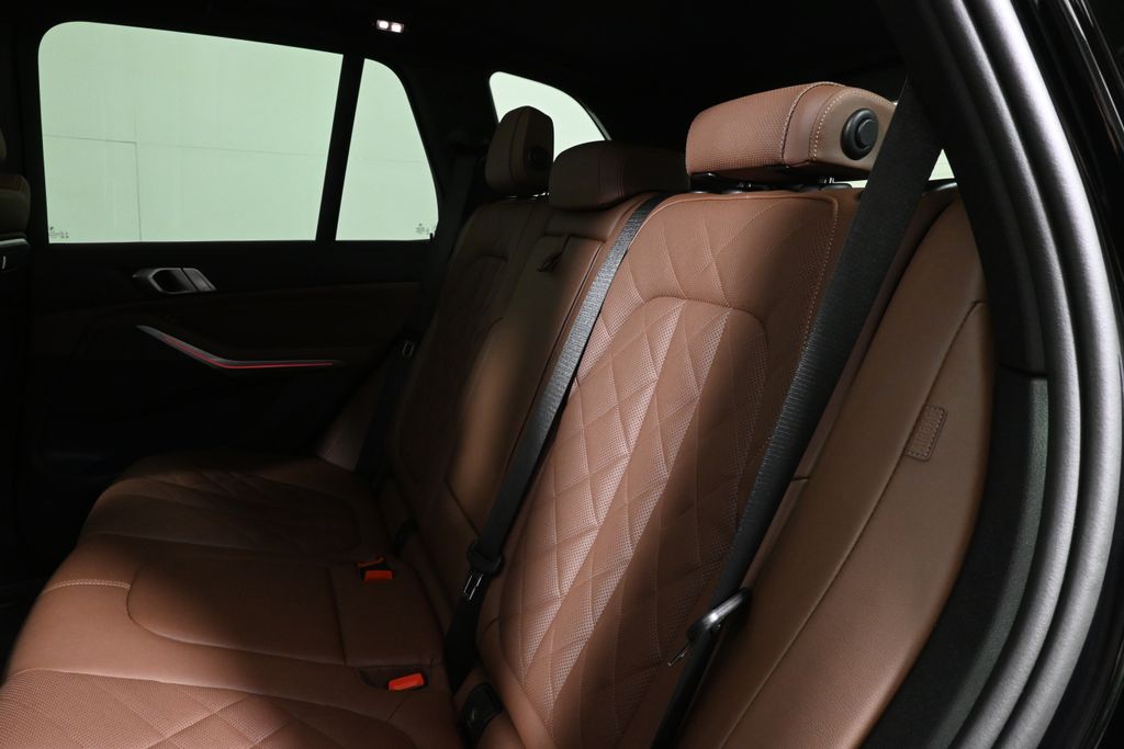 Thumbnail: 2025 BMW X5 - 4
