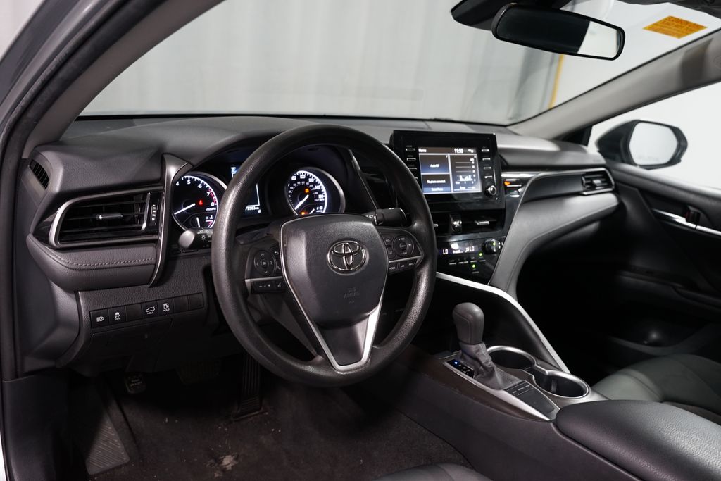 Thumbnail: 2022 Toyota Camry - 7