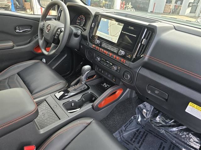 2025 Nissan Frontier PRO-X - Photo 14