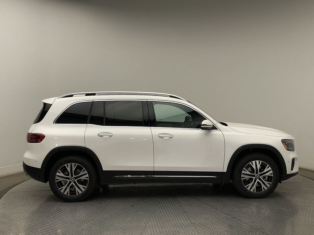 2024 Mercedes-Benz GLB 250 8