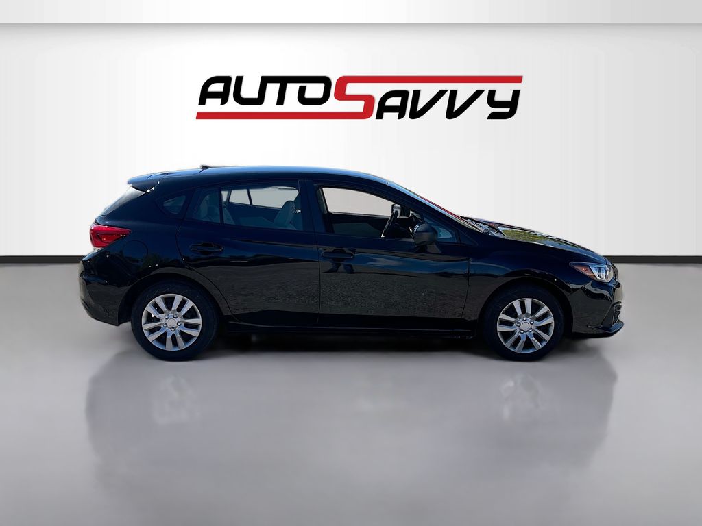 Used 2023 Black Subaru Base image 8