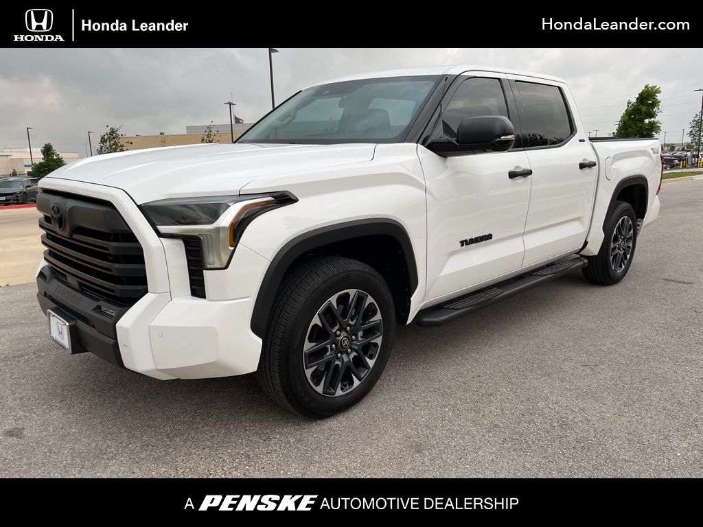 2022 Toyota Tundra SR5 -
                Leander, TX