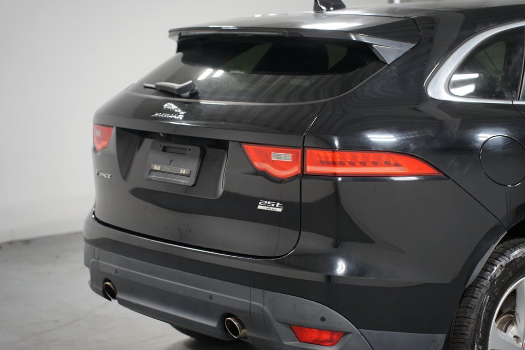 2019 Jaguar F-Pace Premium 9