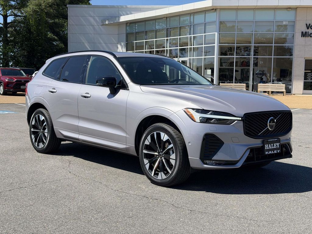 Aurora Silver 2026 Volvo XC60 SUV / Crossover All-Wheel Drive Automatic