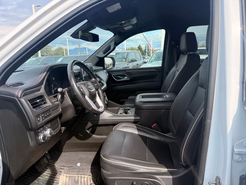 Used 2021 GMC Yukon XL SUV