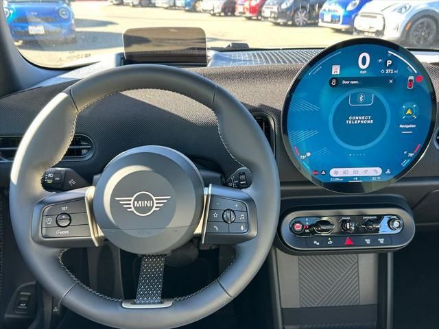 Thumbnail: 2026 MINI Cooper - 17