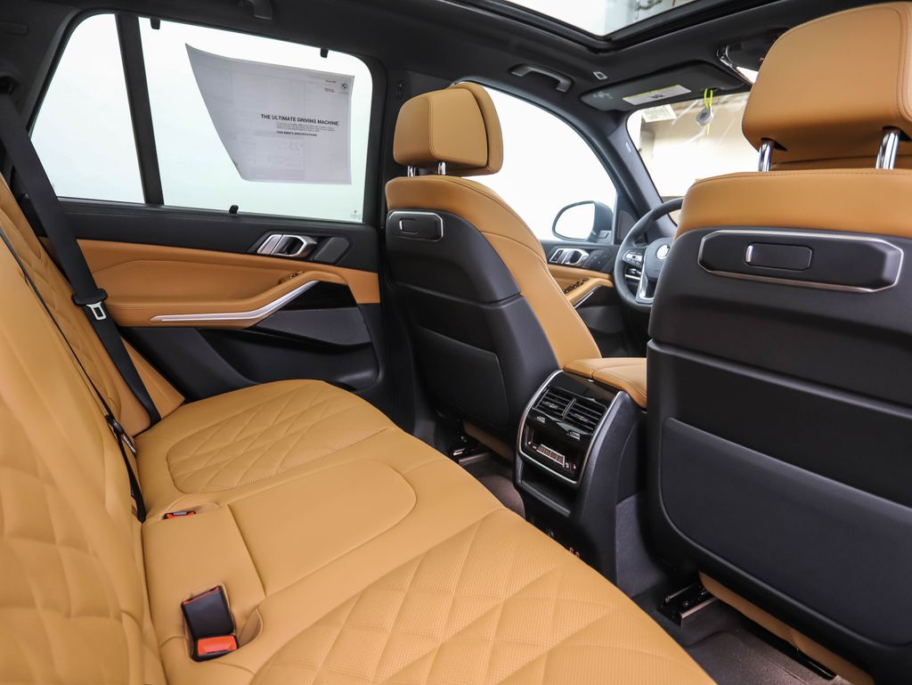Thumbnail: 2026 BMW X5 - 24