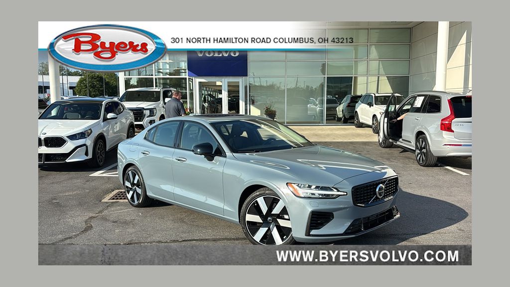 Thunder Gray Metallic 2024 Volvo S60 Sedan All-Wheel Drive Automatic