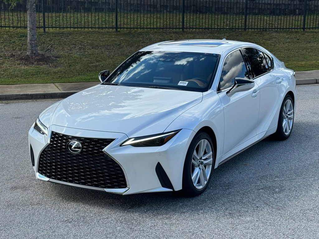 2024 Lexus IS 300 9