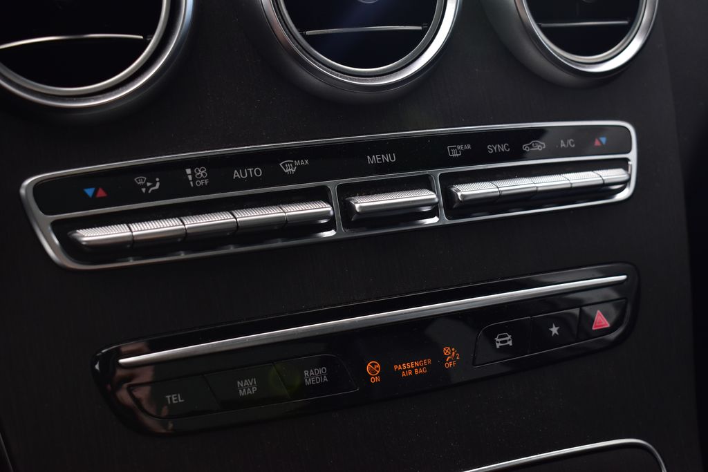 2022 Mercedes-Benz GLC 300 20