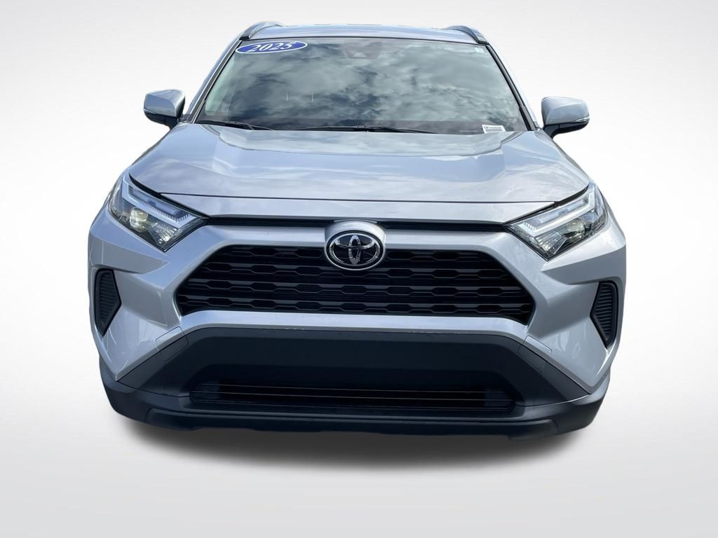 Thumbnail: 2025 Toyota RAV4 - 9