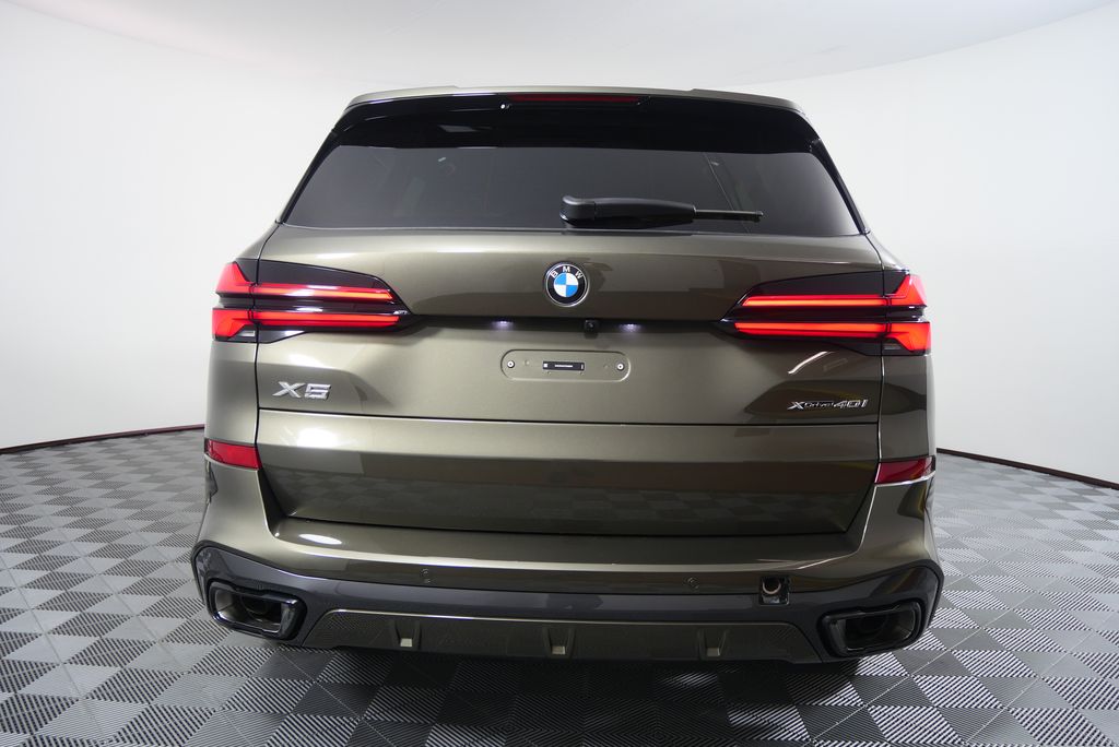 Thumbnail: 2026 BMW X5 - 4