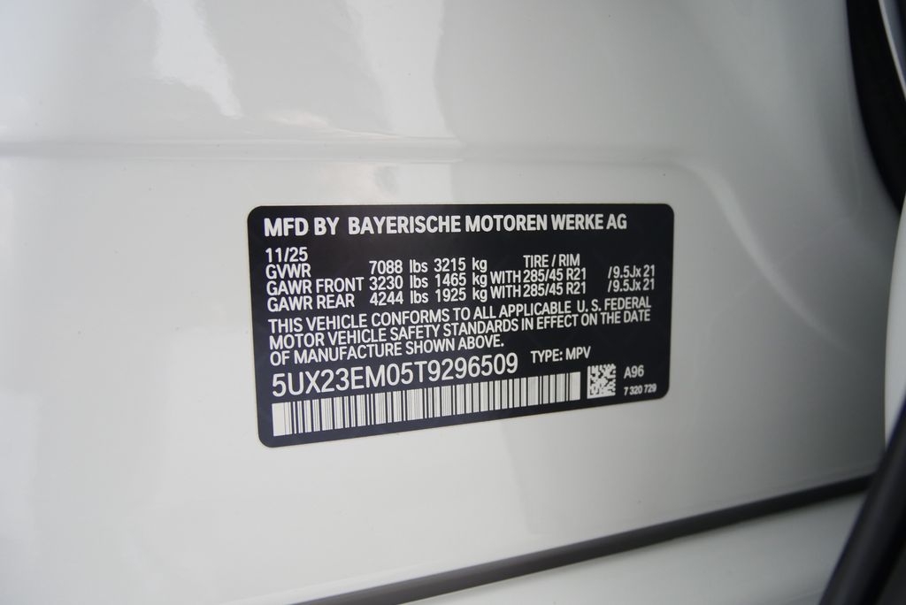 Thumbnail: 2026 BMW X7 - 28