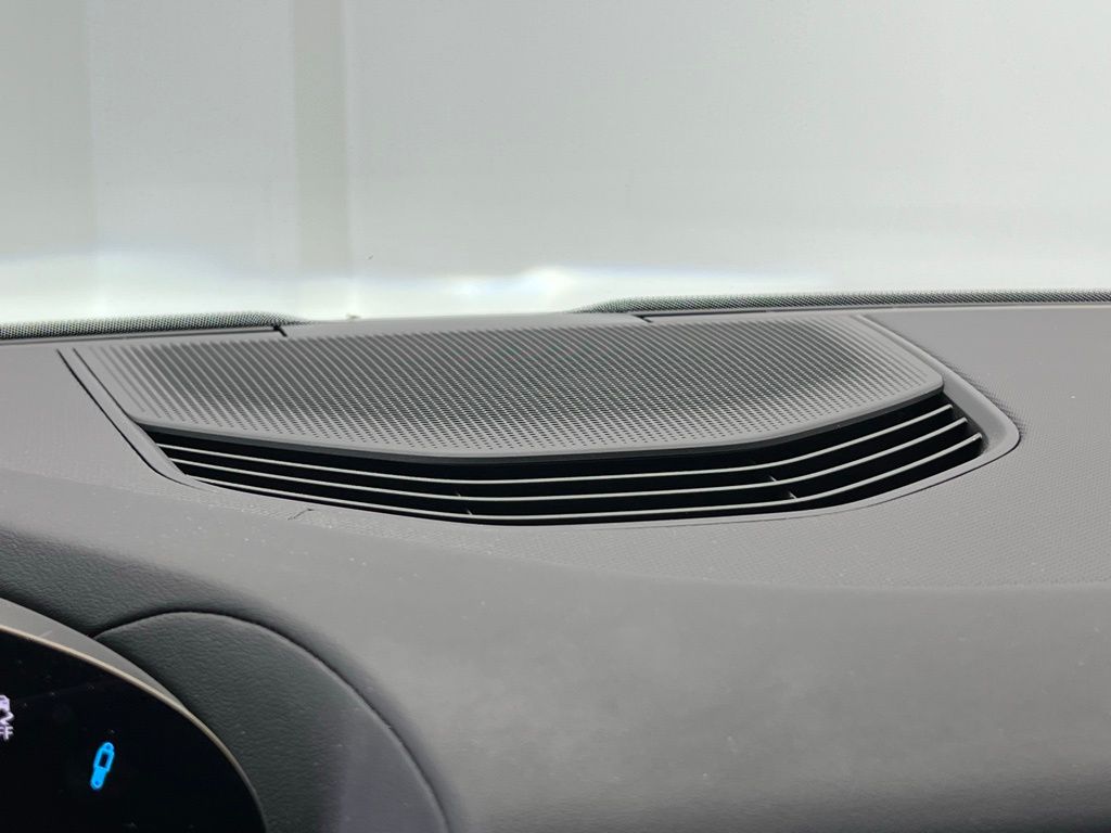 2021 Porsche Taycan  12