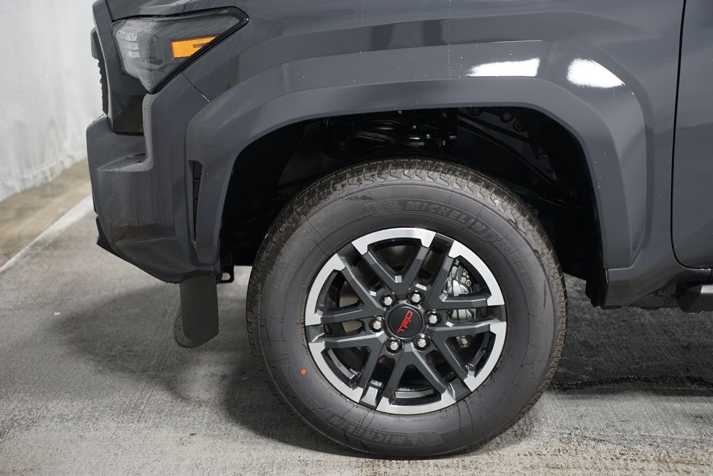 2025 Toyota Tacoma TRD Sport 5