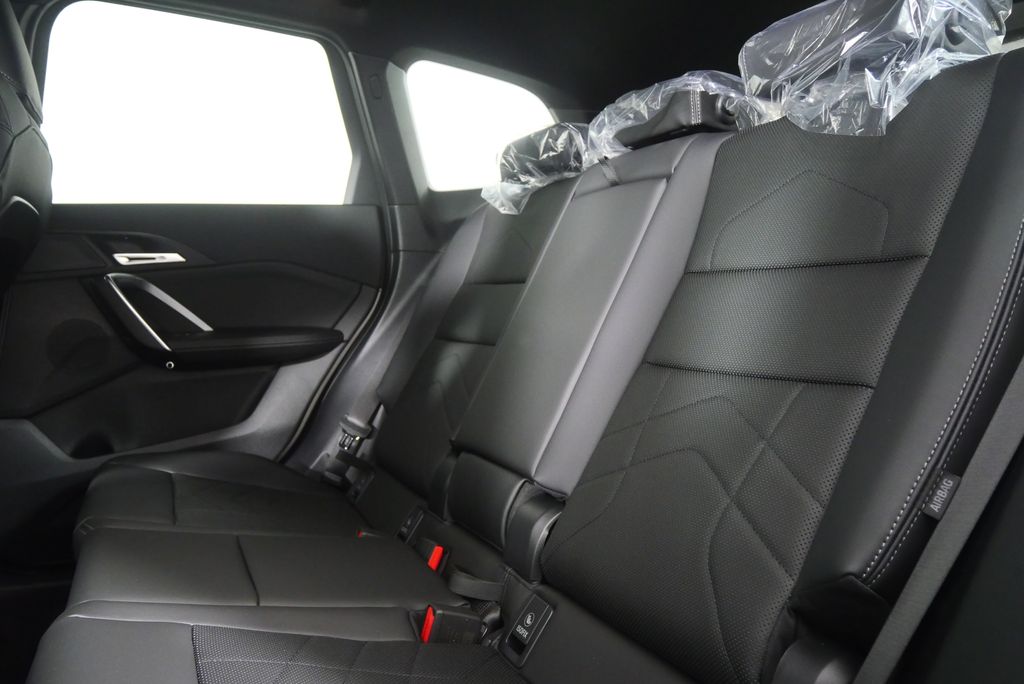 Thumbnail: 2026 BMW X1 - 15