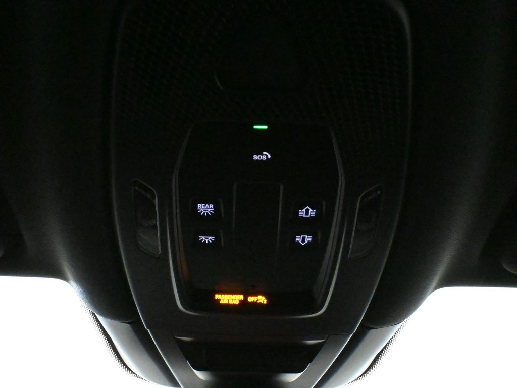 Thumbnail: 2025 Porsche  - 21